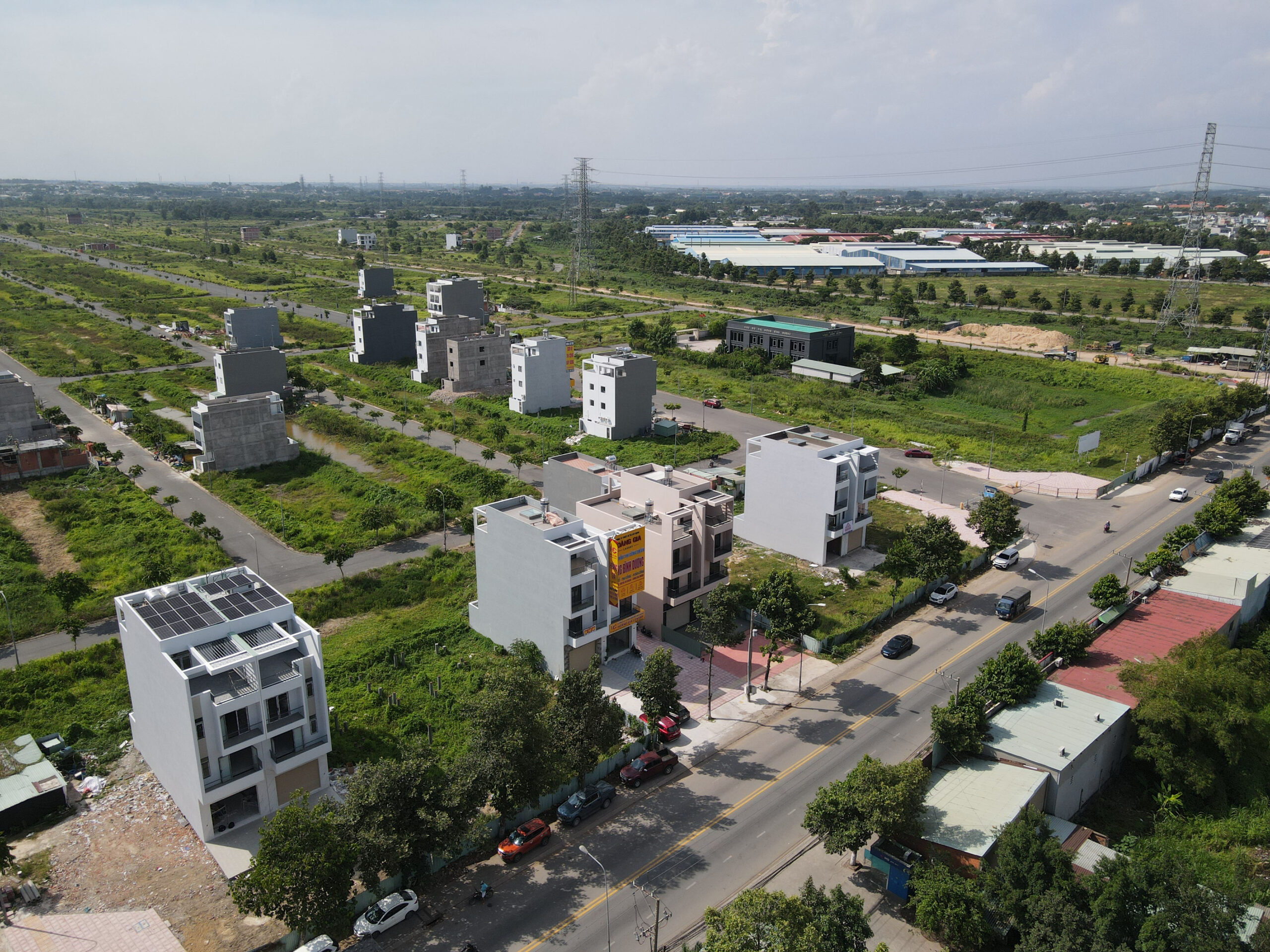 Dự án Đông Bình Dương Hồ Chí Minh - Vị trí vàng, giá từ 15 triệu/m2 5 Bán lô đất LK70 có thoát hiểm đường D11 dự án Đông Bình Dương giá 1.36 tỷ diện tích 80m2